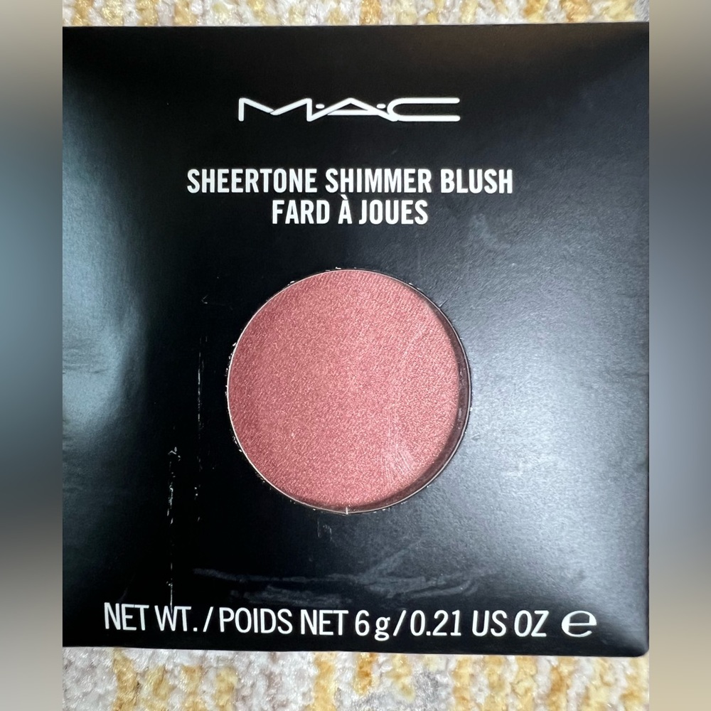 MAC Cosmetics *Plumb Foolery* Sheertone Shimmer Blush Pro Pan Refill